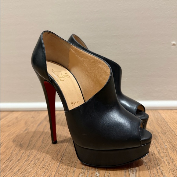 Christian Louboutin Black Platform Peep Toe stiletto Heels pumps 35.5 5.5